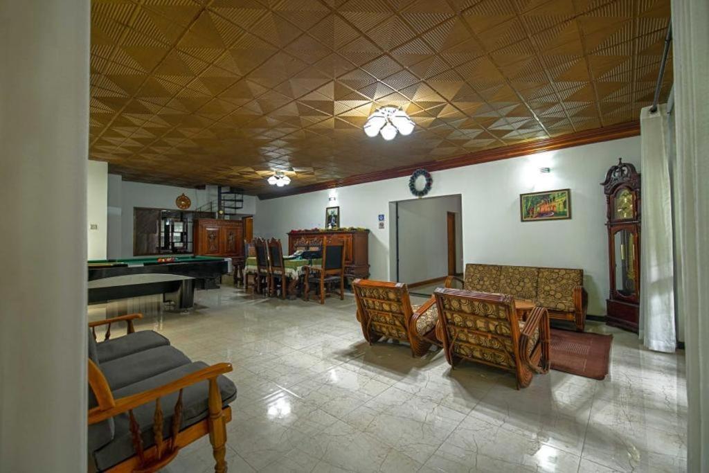 Aa Bungalow Канді Екстер'єр фото