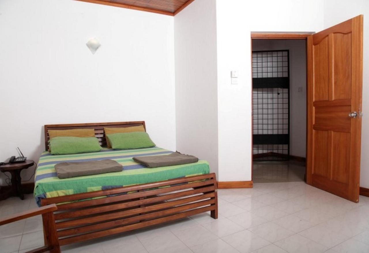 Aa Bungalow Канді Екстер'єр фото